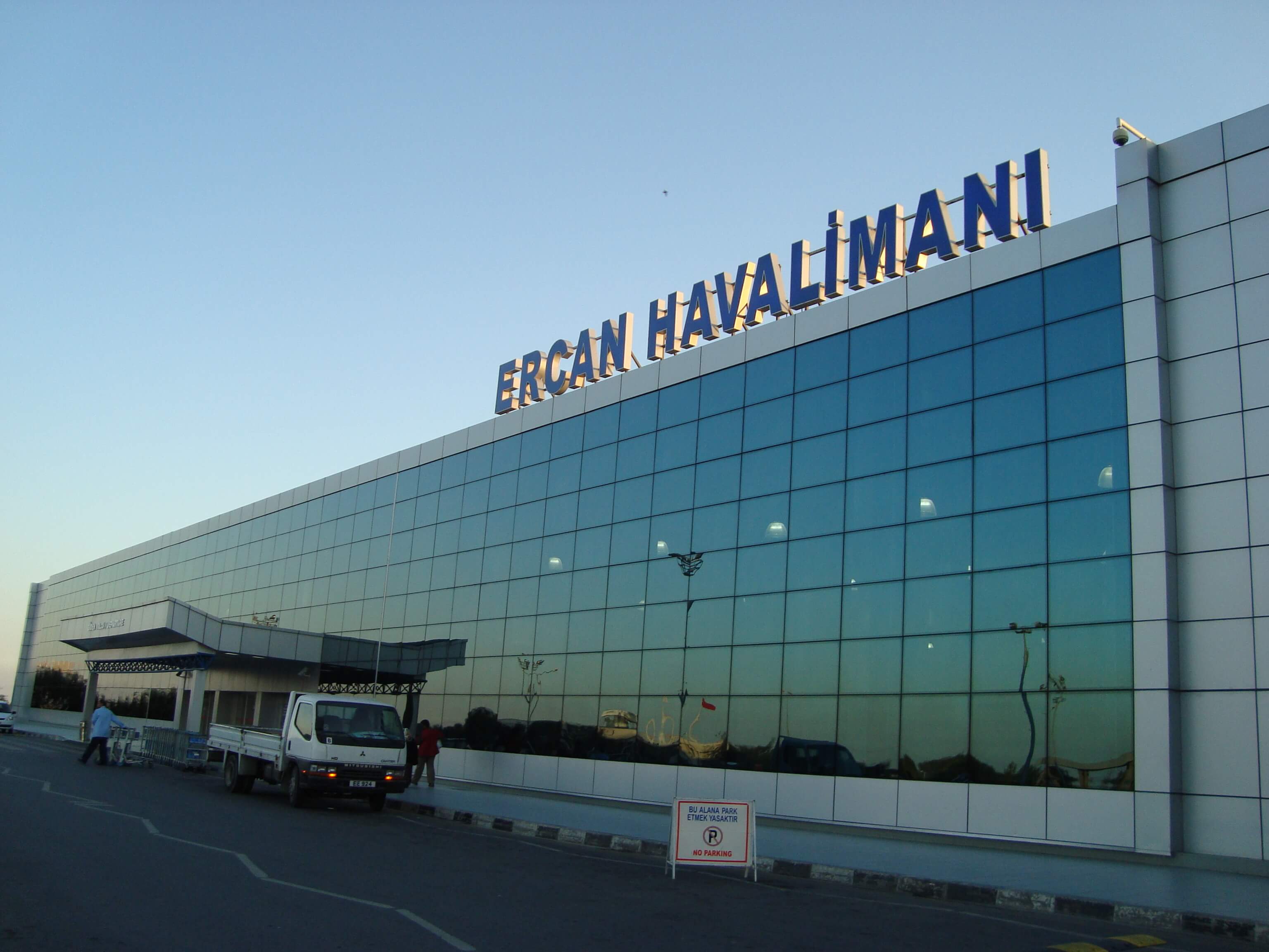 Ercan International Airport 4.jpg